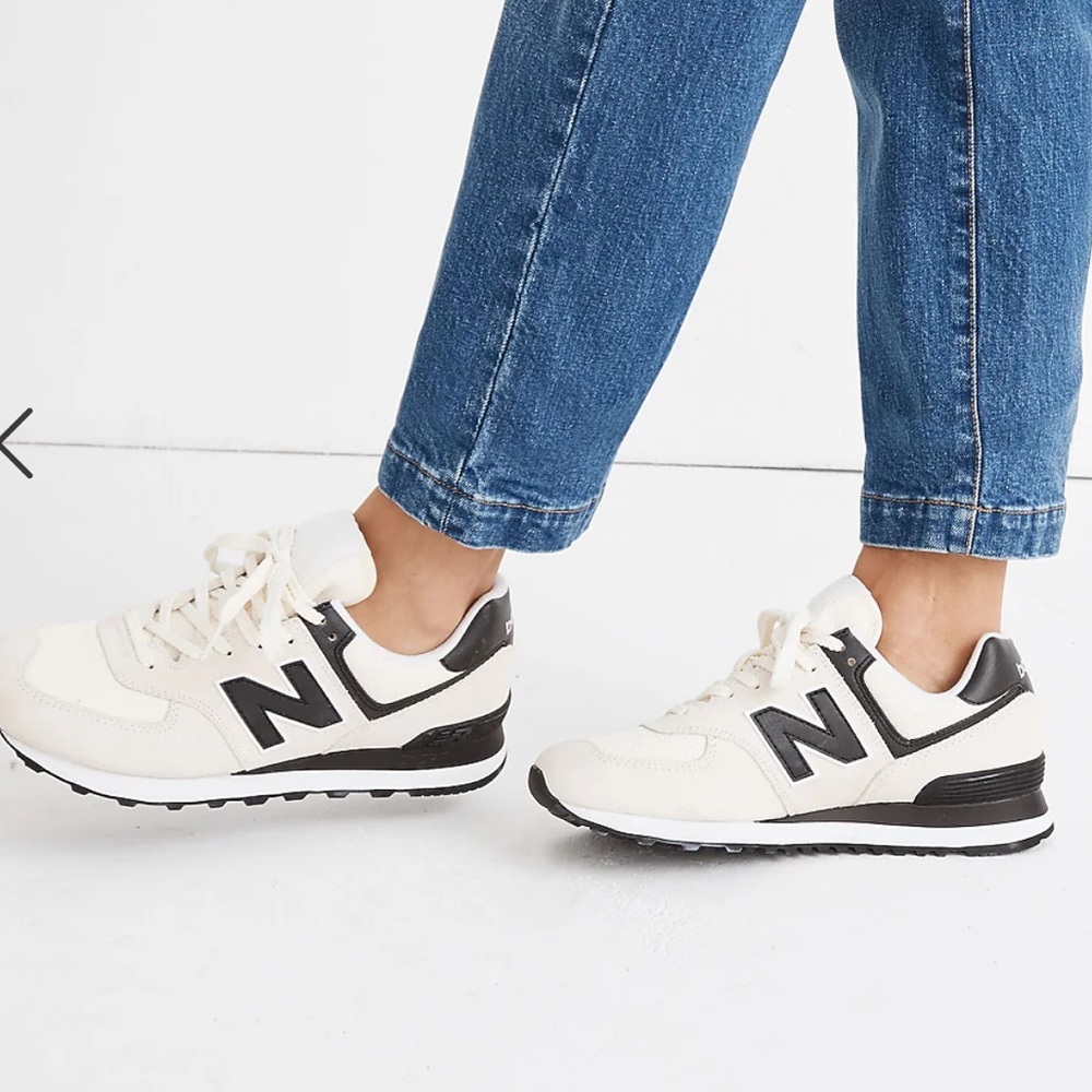 Women’s New Balance Shoes 574